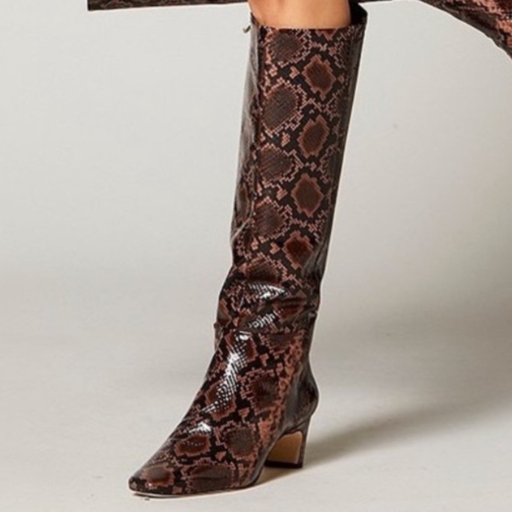 🆕 Antonio Melani snake patent leather knee high dress boots. - Picture 2 of 16